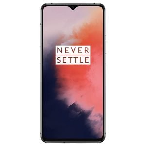 High-resolution smartphone displaying "Never Settle" slogan in vibrant colors, perfect for online sale promotions and tech deals.
