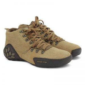 Comfortable tan hiking shoes with durable sole and secure lacing, ideal for outdoor adventures and trail walking.