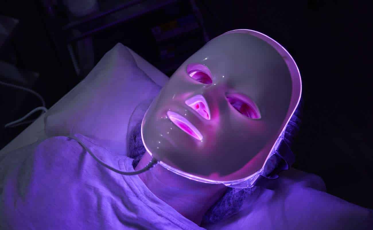 Best Luxury LED Face Masks for Radiant Skin