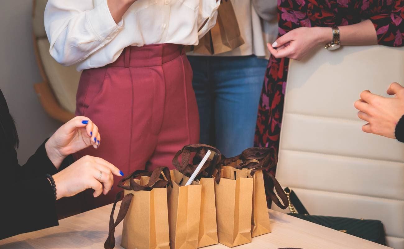 Unique Corporate Gift Ideas That Leave a Lasting Impression