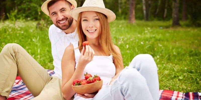16 Enchanting Picnic Date Ideas to Ignite Romance and Create Lasting Memories