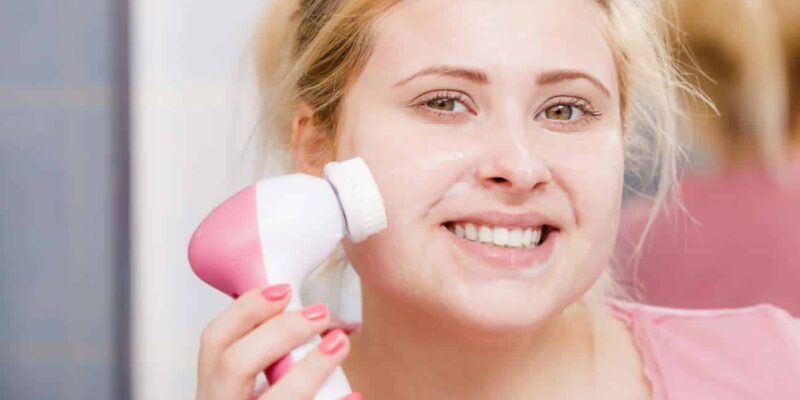 best high-end facial cleansing brush for sensitive skin