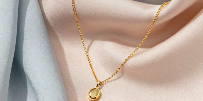 Why a Mothers Day Gift Necklace Always Feels Timeless